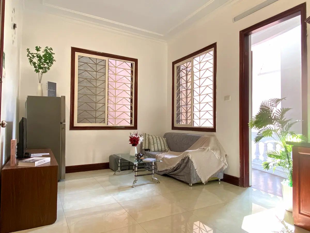 Modern furnished apartment in Ba Dinh, Hanoi – ideal for couples or long stays
