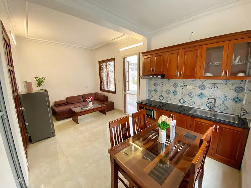 Comfortable long-term rental apartment in Hanoi with modern amenities