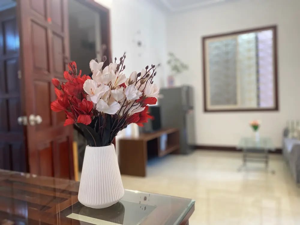 Elegant furnished apartment for rent in Ba Dinh district, Hanoi